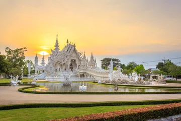Fotobehang Tempel White Temple or Wat Rong Khun in Chiang Rai Province, Thailand