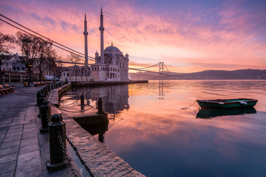 amazing sunrise at ortakoy mosque