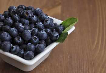 Many blueberries in a bowl
