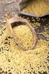 Yellow millet groats