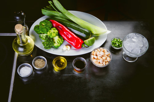 ingredients of Mexican cuisine, cooking courses