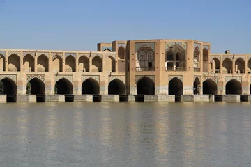 Photo sur Plexiglas Pont Khadjou  pont-barrage Khaju, rivière Zayandeh, Ispahan, Iran