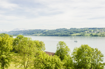 Meisterschwanden, Dorf, Hallwilersee, See, Seeufer, Seerundfahrt, Wassersport, Wanderweg, Spazierweg, Ausflugsziel, Sommer, Schweiz