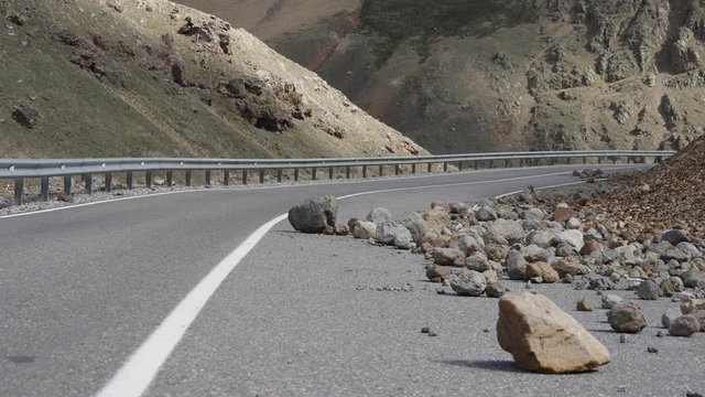 รูปภาพRockfall – เลือกดูภาพถ่ายสต็อก เวกเตอร์ และวิดีโอ8,463 | Adobe Stock