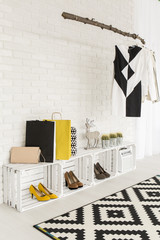 Open closet design for sophisticated home interior