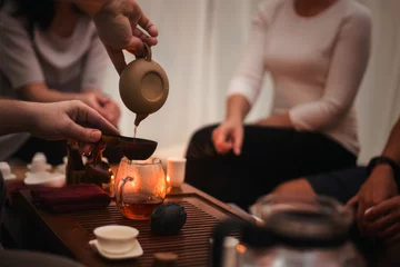Foto auf Acrylglas Tee Asian tea ceremony on the wooden table