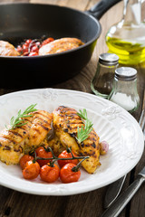 Grilled chicken breast with vegetables