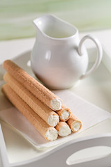 Waffle tube fill with cream