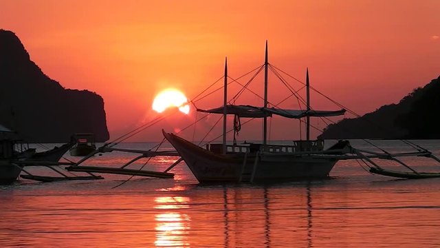 Sunset on a tropical island. El Nido. Philippines.