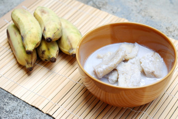 Banana with Coconut Milk