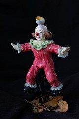 Clown auf dem Einrad © Pipo