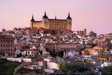 Fototapeta na wymiar Toledo with Alcazar at sunset (Spain)