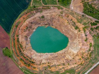 Open mine pit