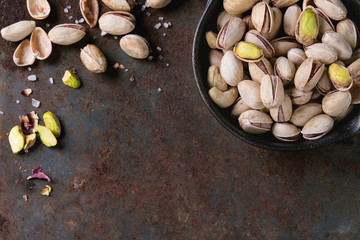 Salted roasted pistachios
