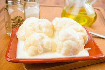 cauliflower with bechamel sauce