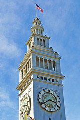 San Francisco: la torre dell'orologio del San Francisco Ferry Building il 6 giugno 2010. Costruito...