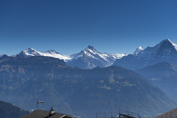 Schweiz, Blick vom Niederhorn auf Schreckhorn und Eiger Nordwand