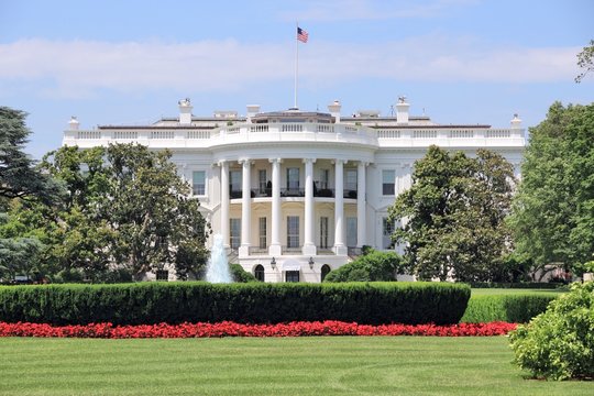 White House in Washington DC