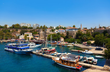 Fototapeta na wymiar Old harbour in Antalya, Turkey