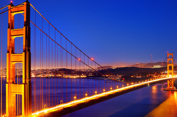 Fototapeta na wymiar Golden Gate bridge