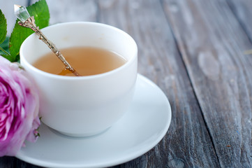 Tea in the Shabby Chic style