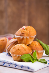 muffins with mint