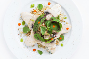 Bulgur with basil and chicken