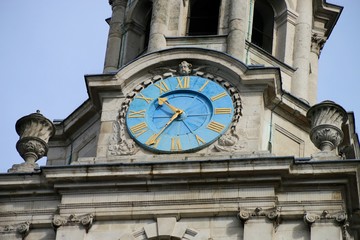 A CLOCK IN LONDON 