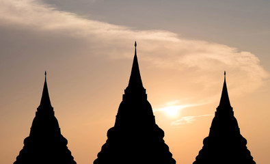 Beautiful sky with cloud in the evening background
