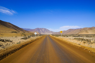 Fototapeta na wymiar Dirt road in Chile