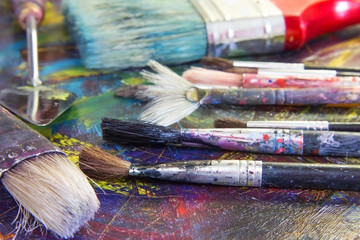 brush to paint the picture. paint brushes