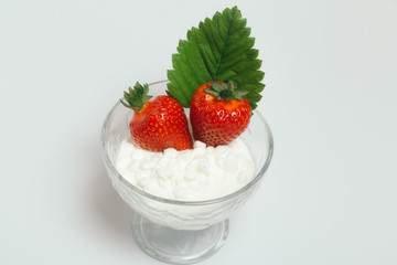 Strawberry with cottage cheese