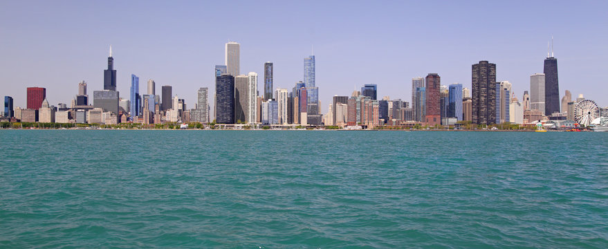 Chicago skylinr viewed from Michigan Lake