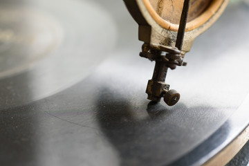gramophone
