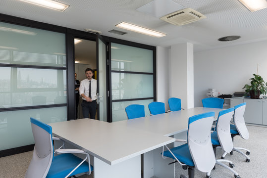 Business People Group Entering Meeting Room, Motion Blur