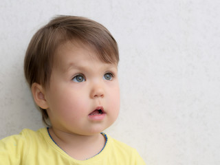 Fototapeta premium Baby portrait looking up
