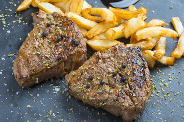 Beef with chips