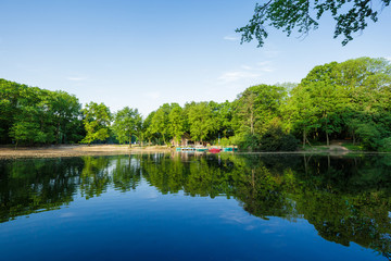 Fototapeta na wymiar Lake at Krefeld City Park