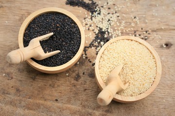 Black and white sesame seeds