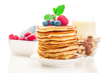 Tasty pancakes with berries