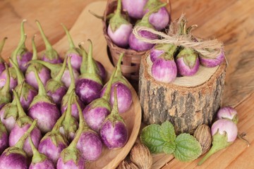 fresh purple eggplant for healthy and delicious.