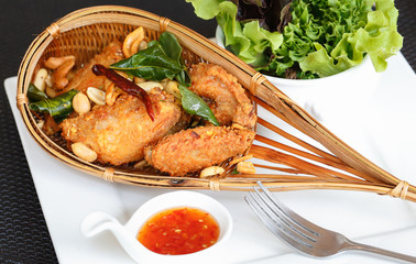 spicy chicken wings fried