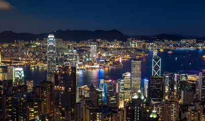 Fototapeta premium Hong Kong Victoria Harbor Skyline at Night