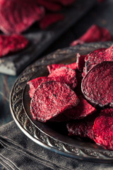 Healthy Purple Baked Beet Chips
