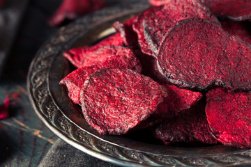 Healthy Purple Baked Beet Chips