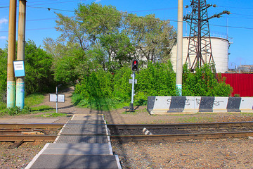 Railway pedestrian crossing