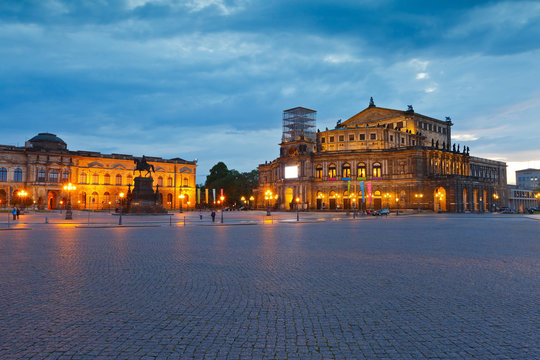 View of the Semperoper theatre in the old town of Dresden, Germany.