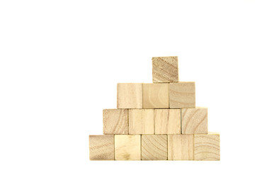 積み重ねた木　白背景
