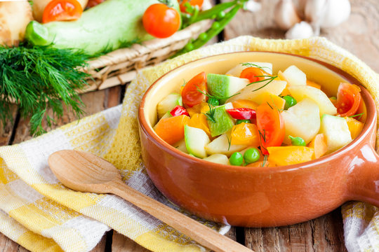 potato salad with summer vegetables