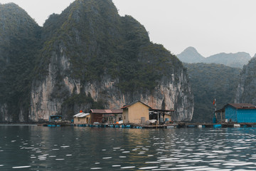 Fototapeta premium Beautiful scenery Vietnam mountains water landscape rocks
